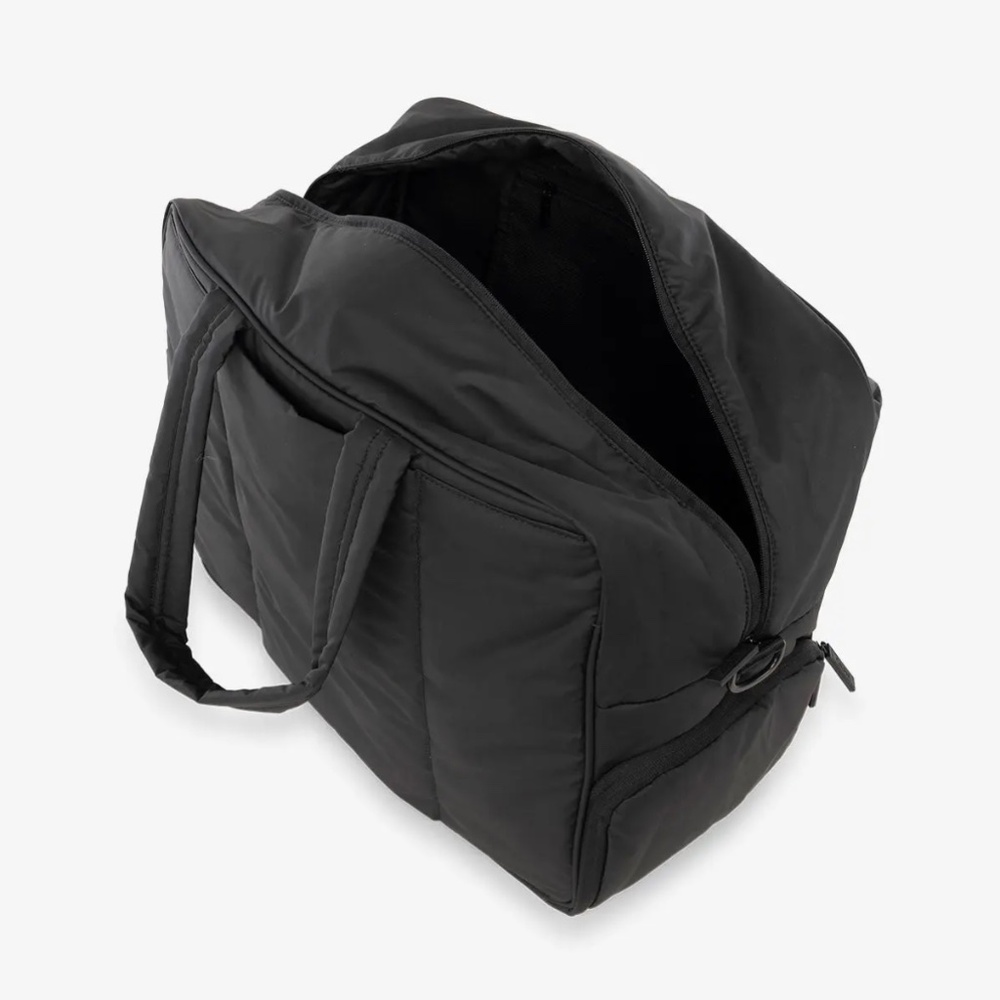 Luka Duffel in Matte Black